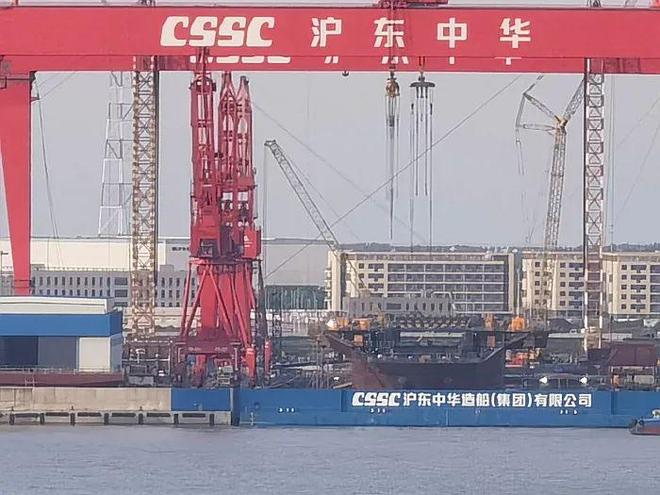 宣！都有更先进的076了为何我们还在持续造5？不朽情缘电子游戏075四号舰“湖北”舰正式官(图20)